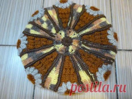 Берет к жакету фриформ.МК..