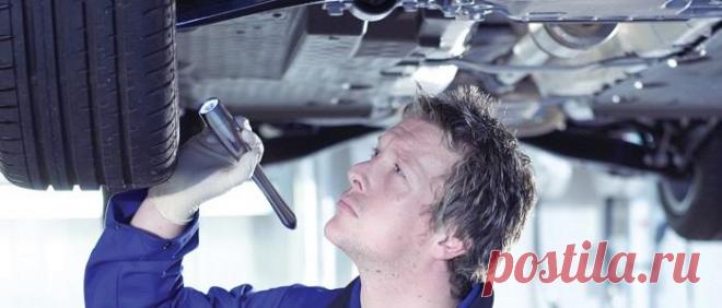 Какие «слабые места» в автомобиле нужно заранее подготовить к лету, чтобы он не встал и не попал в ДТП Смена сезонов в среде автомобилистов знаменуется подготовкой транспортных средств к новым условиям эксплуатации. И если одни автолюбители тщательно проверяют свои автомобили только перед осенними замо...