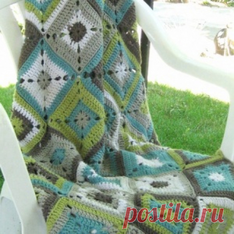 Красивые пледы из простых квадратов крючком