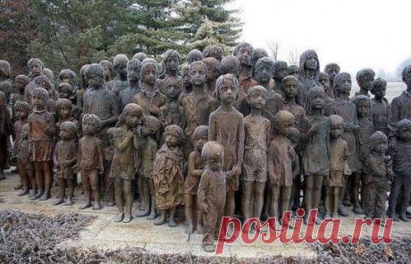 ПАМЯТНИК ДЕТКАМ - ЖЕРТВАМ ФАШИСТОВ.