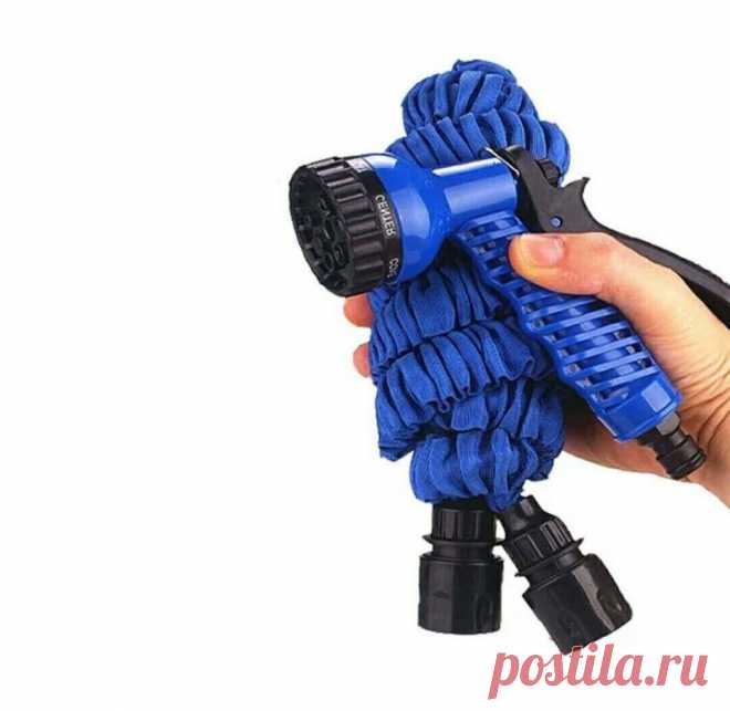 Растягивающийся водяной шланг с распылителем