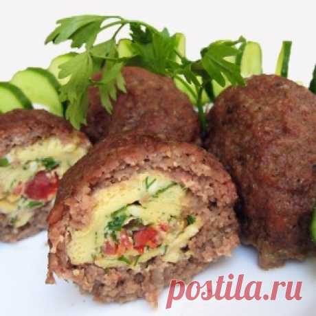 МЯСНЫЕ ЗРАЗЫ С ОМЛЕТОМ