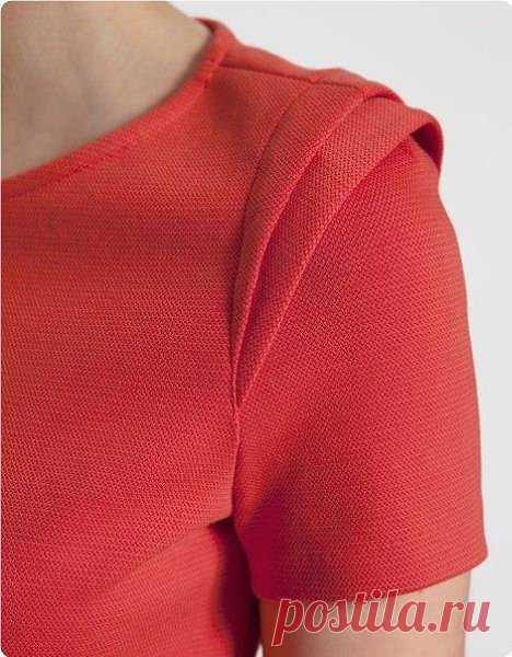 Olga: Если судьбам не суждено переплестись, они не переплетутся. Те, кому суждено встретиться, встретятся. А уж будут ли эти судьбы связаны и дальше — зависит от желания обоих.