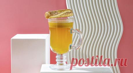 Горячий ром с маслом. Горячий ром с маслом – не совсем обычный коктейль. Этот напиток поможет пережить холодный день и придаст сил, которых осенью и зимой становится меньше. Масляный ром&amp;nbsp;будет особенно хорош в двух ...