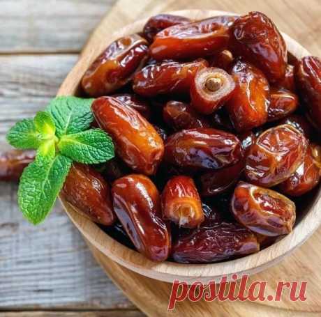 О ФИНИКАХ