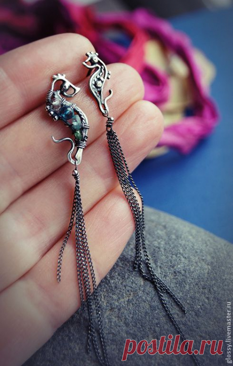 Купить Sea Dragons 3 - морской конек, морской, асимметричные серьги, голубой, зеленый, белый