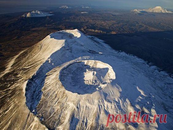 Krasheninnikov Volcano, Kamchatka, Russia.  |  Pinterest • Всемирный каталог идей