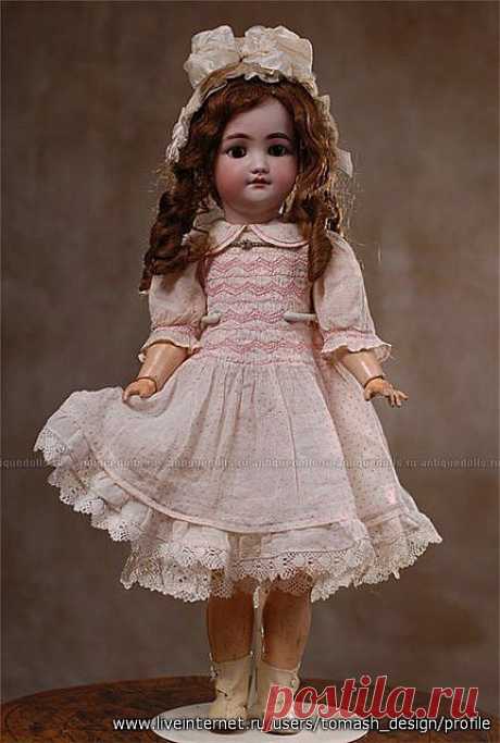 Антикварные куклы ..