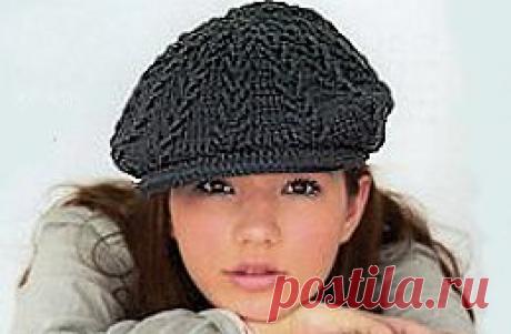 Вязаная кепка крючком.