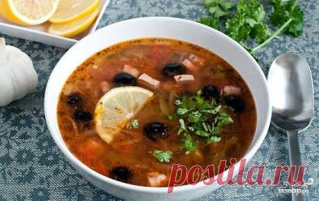 Cолянка по-домашнему с колбасой - пошаговый кулинарный рецепт на Повар.ру