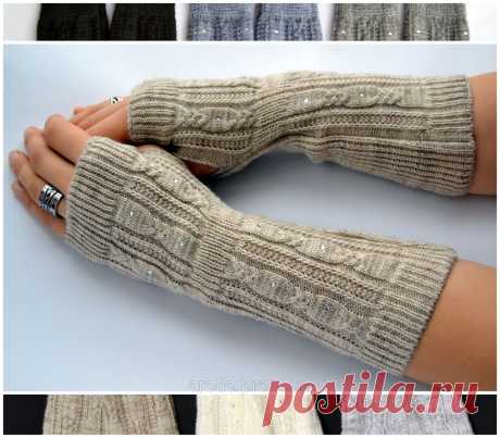 Рукавички со стразами. Св.серые, беж, молоко, белые, серо-гол, сред.серый, черные, малина, желт, бирюза, синие: оптом от производителя "ТМ Arctic, Арктик - шапки оптом от производителя" - 26730578