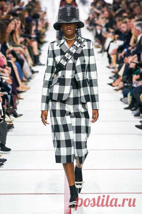 Коллекция Christian Dior осень-зима 2019-2020