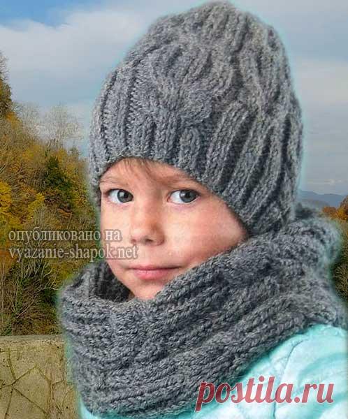 Удобная зимняя шапка для ребенка спицами Представляю удобную и красивую детскую шапку, связанную спицами. Моделька была опубликована в журнале Вязание модно и просто, правда номер я не помню, у меня в папочке не было отмечено. Тем не мене…
