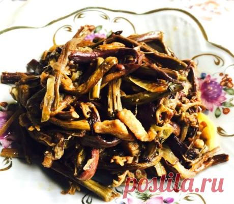 Папоротник с мясом по-корейски (Косарича) рецепт с фото пошагово Папоротник с мясом по-корейски (Косарича) - пошаговый кулинарный рецепт приготовления с фото, шаг за шагом.