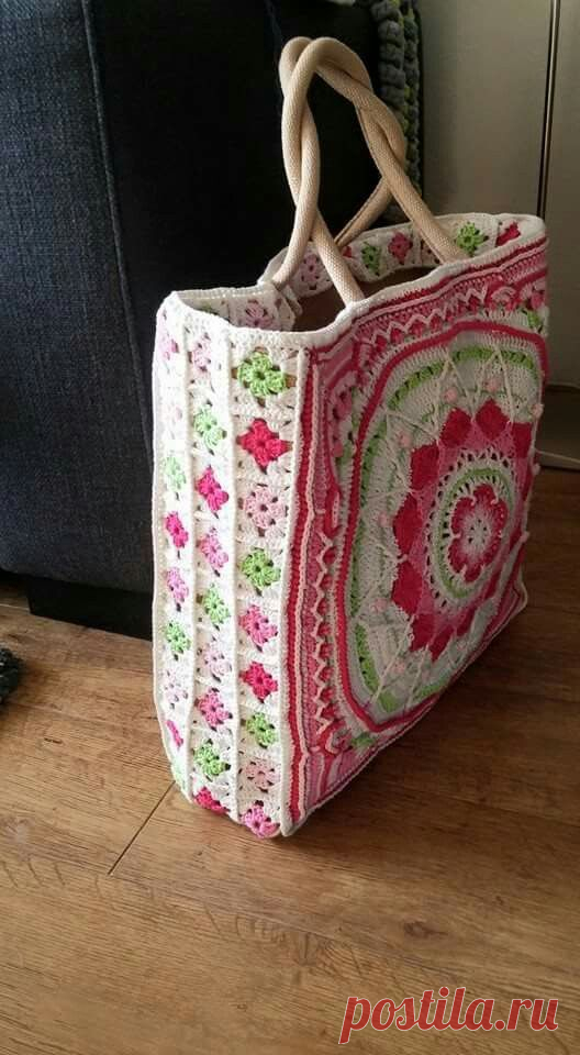 (189) Crochet bag Inspiration༺✿ƬⱤღ https://www.pinterest.com/teretegui/✿༻==> keine Anleitung, nur Inspiration - grundsätzlich 