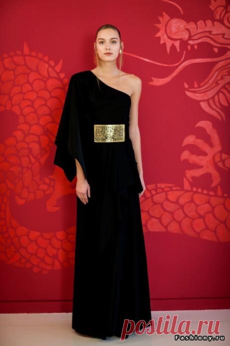 Josie Natori осень-зима 2017-2018 — очень эффектно и стильно. И очень женственно