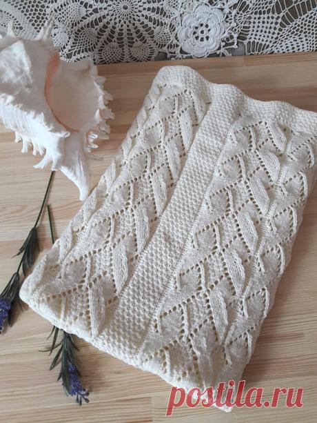 Cream / Ivory handmade extra thickness knitted baby blanket/shawl. Ideal Christening new baby gift. cotton baby blanket shower gift newborn Luxurious knitted baby blanket.  Made by myself authors work.  Soft and gentle milk cream cotton baby blanket: hand knitted and very beautiful one! Such a blanket will gently cover your baby during cool summer nights but also be a fashionable accessory in his wardrobe .  I make this using two strands of double knitting at one time crea...