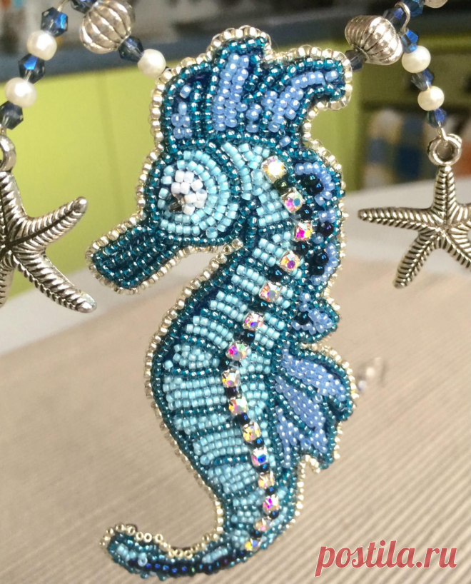 Кулон "Моркой конёк" | biser.info - всё о бисере и бисерном творчестве