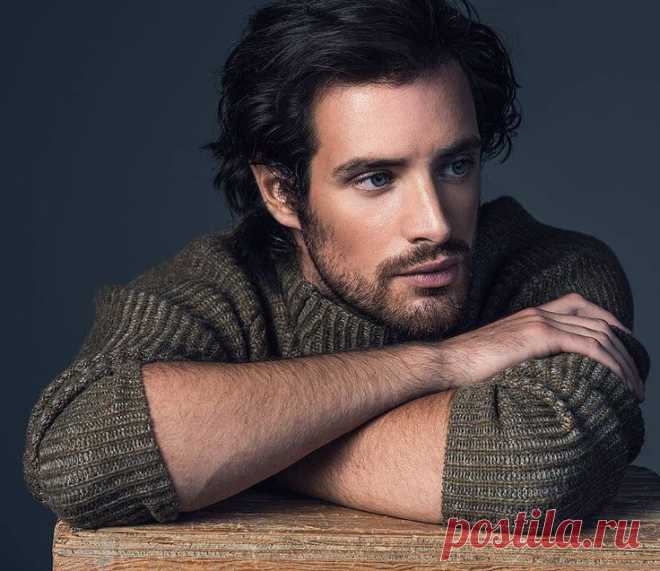 Чарли Каррик