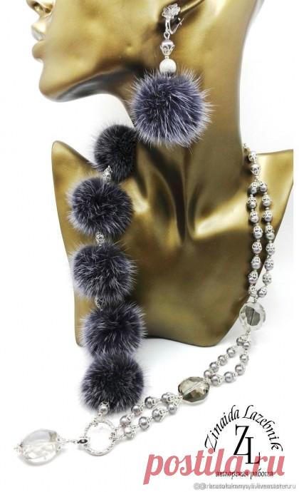 Колье  из меха норки и натуральных камней в ассортименте