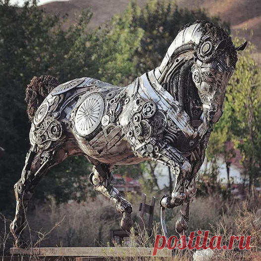 Magnificent metal sculpture by Turkish sculptor, Cem Ozkan :o
Великолепная металлическая скульптура от турецкого скульптора, джем özkan  Facebook