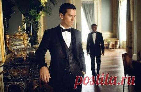 «Как же можно построить бизнес без начального капитала?». Да бред всё это! Конечно, можно! Если у тебя хорошая репутация и выгодное предложение – значит, деньги получишь! Есть репутация, но нет денег? Значит, твоё предложение не выгодно людям! Никто ничего тебе не должен! Близкие люди могут одолжить, если у них есть возможность. А все остальные – только в случае финансовой выгоды!