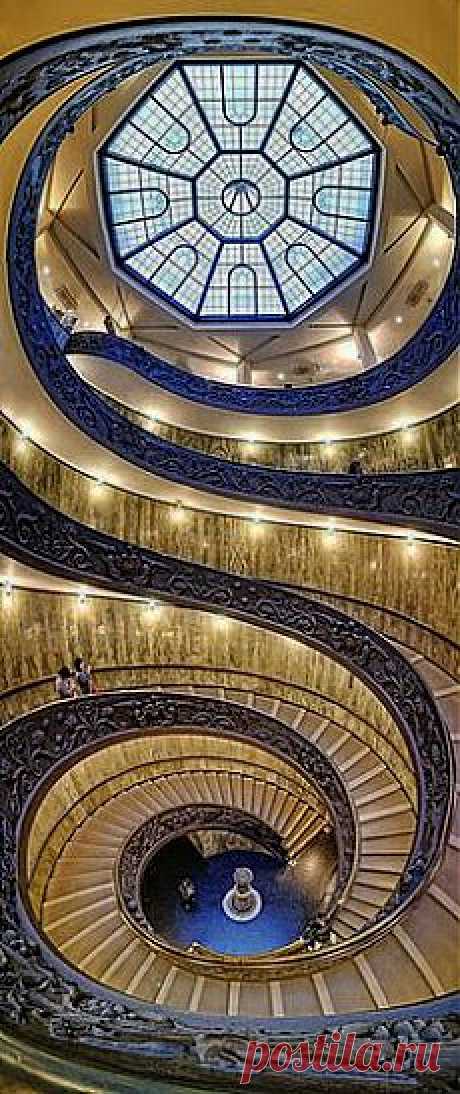 Spiral, Vatican Museum, Italy | Rome