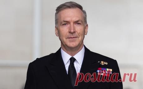 В Британии заявили об изучении подбитых на Украине российских танков. Танки изучают в технопарке Портон-Даун, специалисты анализируют особенности их устройства. Великобритания, по словам Радакина, делится информацией о российской технике с союзниками. Минобороны данные о ее потерях не раскрывает