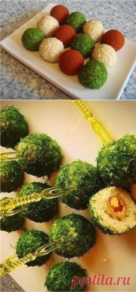 Делаем нарядные сырные шарики к праздничному столу.