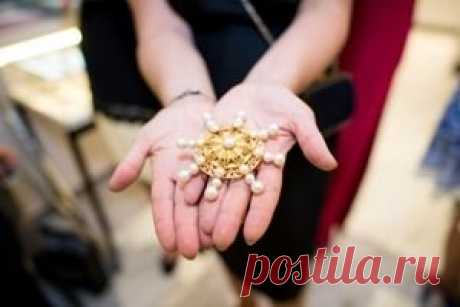 XIII выставка «БИЖУТЕРИЯ ОТ ВИНТАЖА ДО НАШИХ ДНЕЙ» | Fashion news | Intermoda.Ru - новости мировой индустрии моды и России
Выставка пройдет в "Амбер-Плаза", по адресу: Москва, Краснопролетарская улица, дом 36, м. "Новослободская"
с 11 по 13 сентября 2015 года, с 11:00 до 21:00