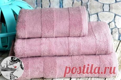 Как сохранить махровые полотенца мягкими и пушистыми  
Перед тем как решить стоит ли выбрасывать полотенца или пустить их на тряпки, попробуйте один простой фокус, о котором вы наверное, не знали до сих пор. Ингредиенты для этого способа очистки можно найти в любом доме, а стоят они копейки. Результат после применения трюка вас приятно удивит, вы заметите, что полотенца вновь хорошо пахнут, с