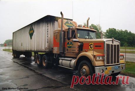 Кенворт. Вот сколько места у таких спальников? Как у камаза?