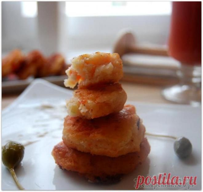 Доматокефтедес - томатные сырники...