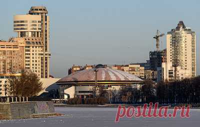 Спорткомплекс для Универсиады в Екатеринбурге отремонтируют за 280 млн рублей. ДИВС также будет принимать матчи чемпионата мира по волейболу 2022 года