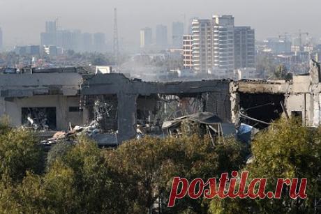 В ООН призвали прекратить удары по территории Ирака. Нарушающие суверенитет Ирака удары по территории страны должны прекратиться, заявила миссия ООН в Ираке. В миссии ООН отреагировали на удары иранского Корпуса стражей исламской революции (КСИР) по иракскому Эрбилю. В заявлении подчеркивается, что удары по территории Ирака должны прекратиться с любой стороны.