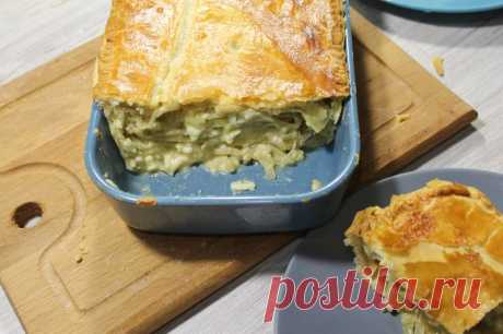 Луковый пирог. Вкусный, быстрый и недорогой пирог из лука и плавленых сырков. — Кулинарная книга - рецепты с фото