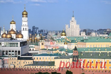 В Британии призвали смириться с разворотом России от Европы. Россия сделала исторический шаг, развернувшись от Европы. К такому выводу пришел колумнист британской газеты The Times Макс Гастингс. «Мы должны адаптироваться к миру, в котором Россия совершила исторический разворот от Европы», — указал он.
