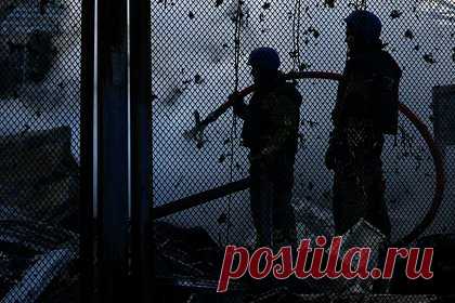 Под Одессой произошел пожар на промышленном объекте. В Одесской области произошел пожар на промышленном объекте. По информации военных, в результате взрывов загорелось здание в Одесском районе, в настоящее время возгорание ликвидировано. Никто не пострадал. В ночь на воскресенье, 10 марта, сообщалось о взрывах в Одессе и Кривом Роге.