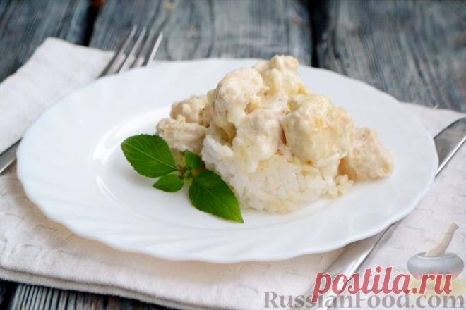 Курица в сметане, рецепты на RussianFood.com: 259 рецептов курицы в сметане Курица в сметане - рецепт нежный, даже диетический и при этом очень вкусный! Курица со сметаной на сковороде, курица в сметане в духовке, курица со сметаной в мультиварке - варианты приготовления этого блюда вы можете выбрать на ваш вкус. Подробней про курицу в сметане ...