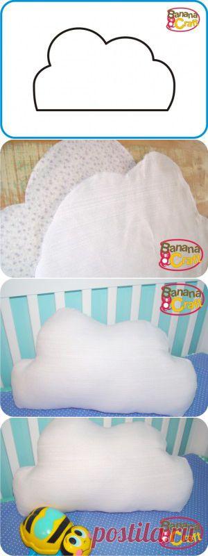 Almofada em formato de nuvem | BananaCraft