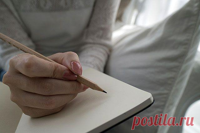 Что может рассказать о человеке рисунок? Психологический анализ личности человека по его рисункам как метод профессиональной психологии возник в начале XX века. Тогда появились первые тесты, целью которых являлась диагностика разных аспектов...