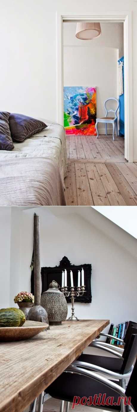 Méchant Studio Blog: the leather butterfly chair