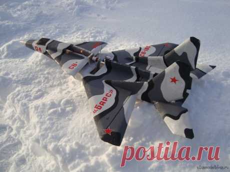 Модернизация авиамодели «Барс» СВ-180 Здравствуйте, уважаемые авиамоделисты. Из-за пандемии приходиться сидеть дома, да и погода не позволяет заниматься полётами . Я решил использовать это время для усовершенствования уже созданных авиамоделей. Сегодня речь пойдёт о том, как авиамодель «Барс» превратилась в совершенно другую авиамодель