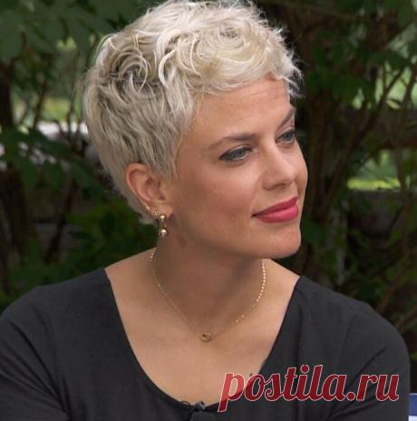 Великолепное решение для женщин за 50. Стильная пикси и ее преимущества | Мода и красота | Яндекс Дзен