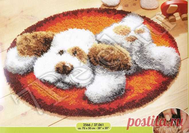 Пушистый объемный коврик со схемой Пушистый объемный коврик со схемойПо этой же схеме можно сделать вышивку крестиком.Творите и будьте счастливы.