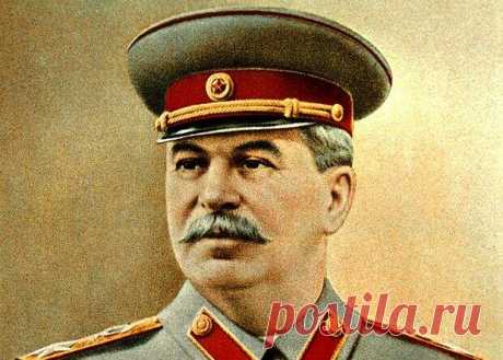 «Отец народов»: Маршал Язов о чудовищной лжи и правде о Сталине