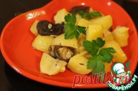 Картофель тушёный с грибами - кулинарный рецепт