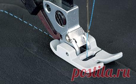 Macchine per cucire, tagliacuci stiro e filati da ricamo, accessori.