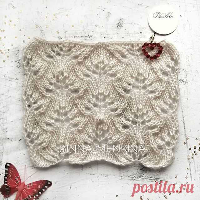 Девочки, привет 🔥💝
.
Возвращаюсь в строй, после небольшого перерыва.
.
Смотрю ленту инстаграм, сайты вязальные, ютуб... И такое ощущение, что вокруг меня только сплошное вязание 🙈
То ли я зацикленная стала, то ли вязание реально везде)
.
В общем, если коротко, зацепил глаз вот такой узор. Схема была в плохом качестве, поэтому сделала заново)
.
Вяжется очень легко, главное разобраться с двумя вместе в изнаночных рядах ☺️ Наклон имеет значение ☝️
.
Сначала набираем 20+1+2...
