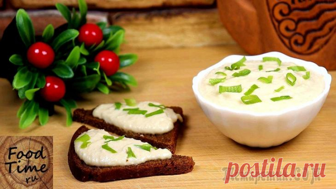 Селёдочная намазка на хлеб //Закуска из селёдки. Форшмак. Еврейская закуска// Ингредиенты: Сельдь солёная — 1 шт Сливочное масло — 100гр Яйца — 3 шт Яблоко — 1 шт Луковица — 1 небольшая Белый хлеб — 50 гр Молоко — 1/4 стакана ПРИГОТОВЛЕНИЕ:ПРИЯТНОГО АППЕТИТА!